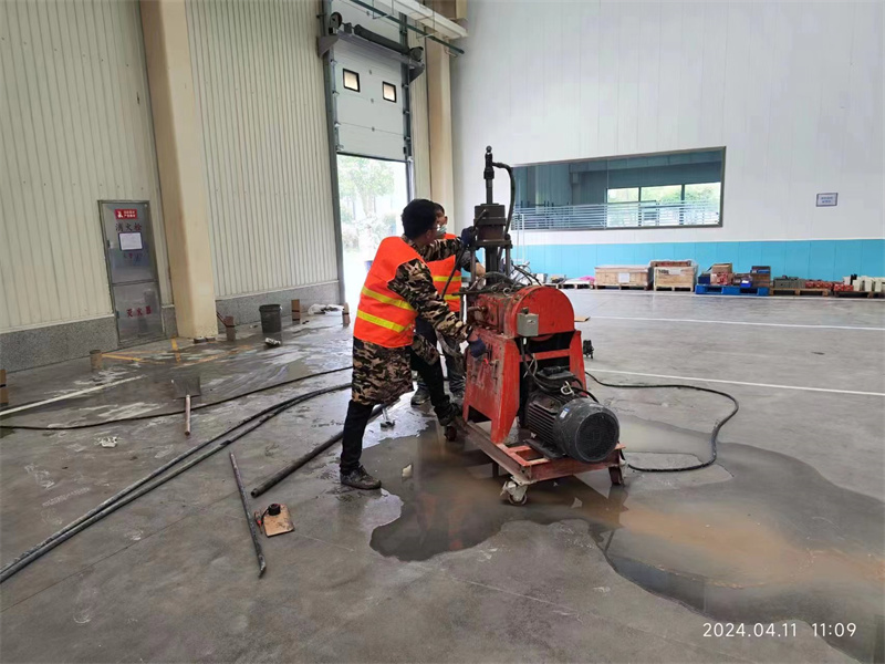 同安厂房地面下沉塌陷注浆加固施工